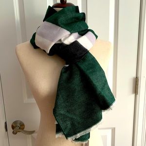 NEW Ann Taylor Scarf